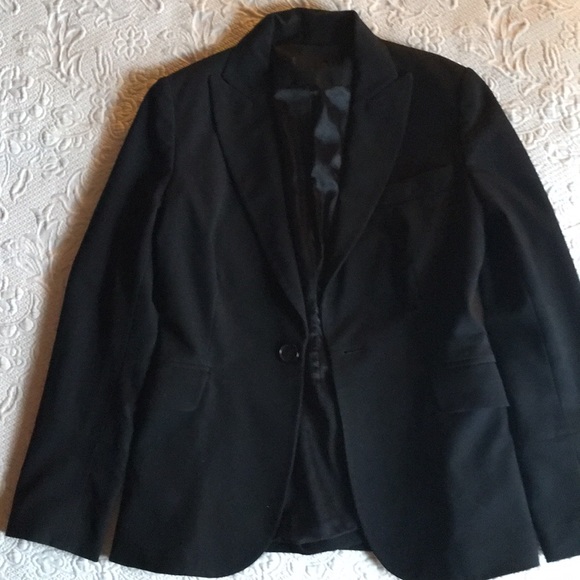 Black tailored blazer... - Picture 1 of 4